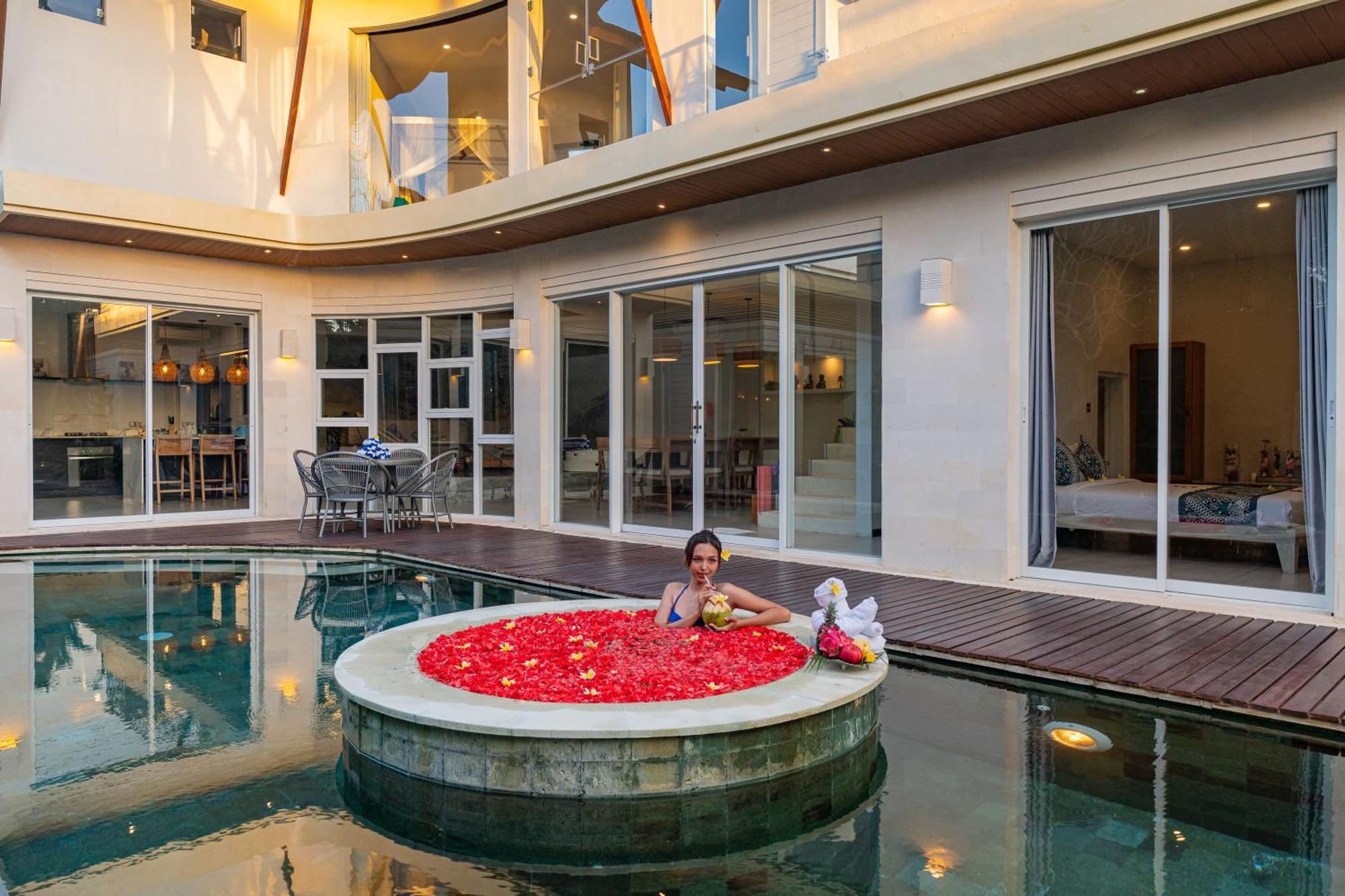 Luxury - Villa K - Central Seminyak Εξωτερικό φωτογραφία